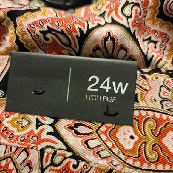 24W Boho Pink Paisley Wrap Skirt Midi Lightweight - Picture 8 of 12